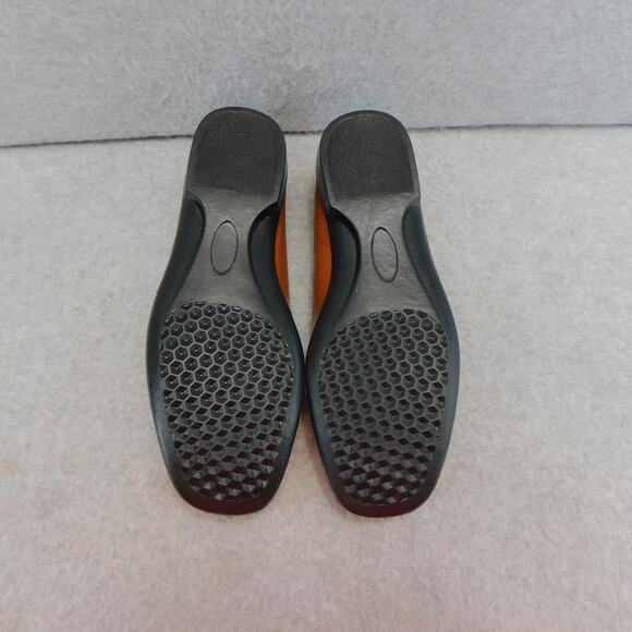 Easy Street Womens Flats Shoes Tan Hayes  Size 6WW New - Picture 6 of 7